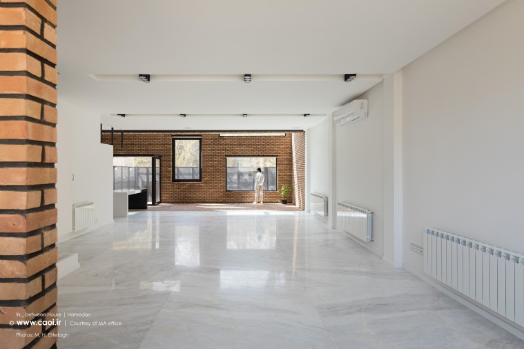 In-between-House--in-Hamedan-MA-Office-Jalil-Mousavi--10--26725-800-506-100