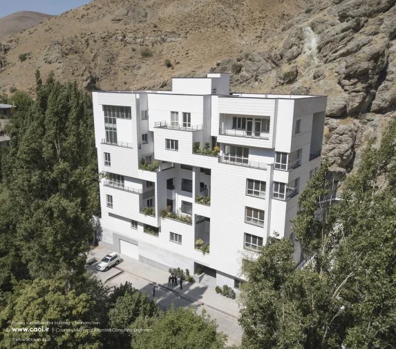 آپارتمان مسکونی رو به طلوع